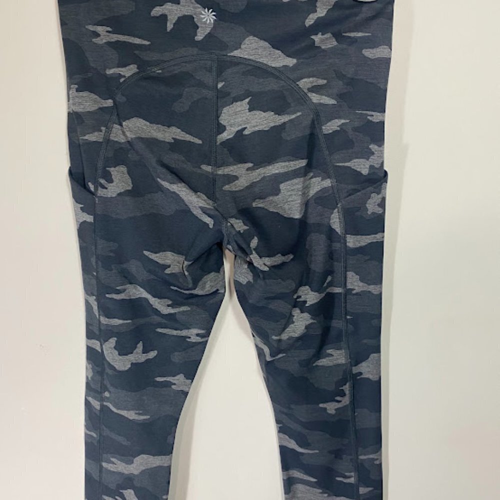 Athleta Ultimate Camo Tight 7/8 - Picture 2 of 4